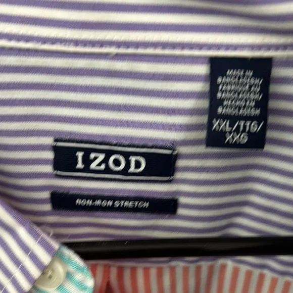 IZOD Men's Multicolor Striped Shirt - Picture 2 of 4